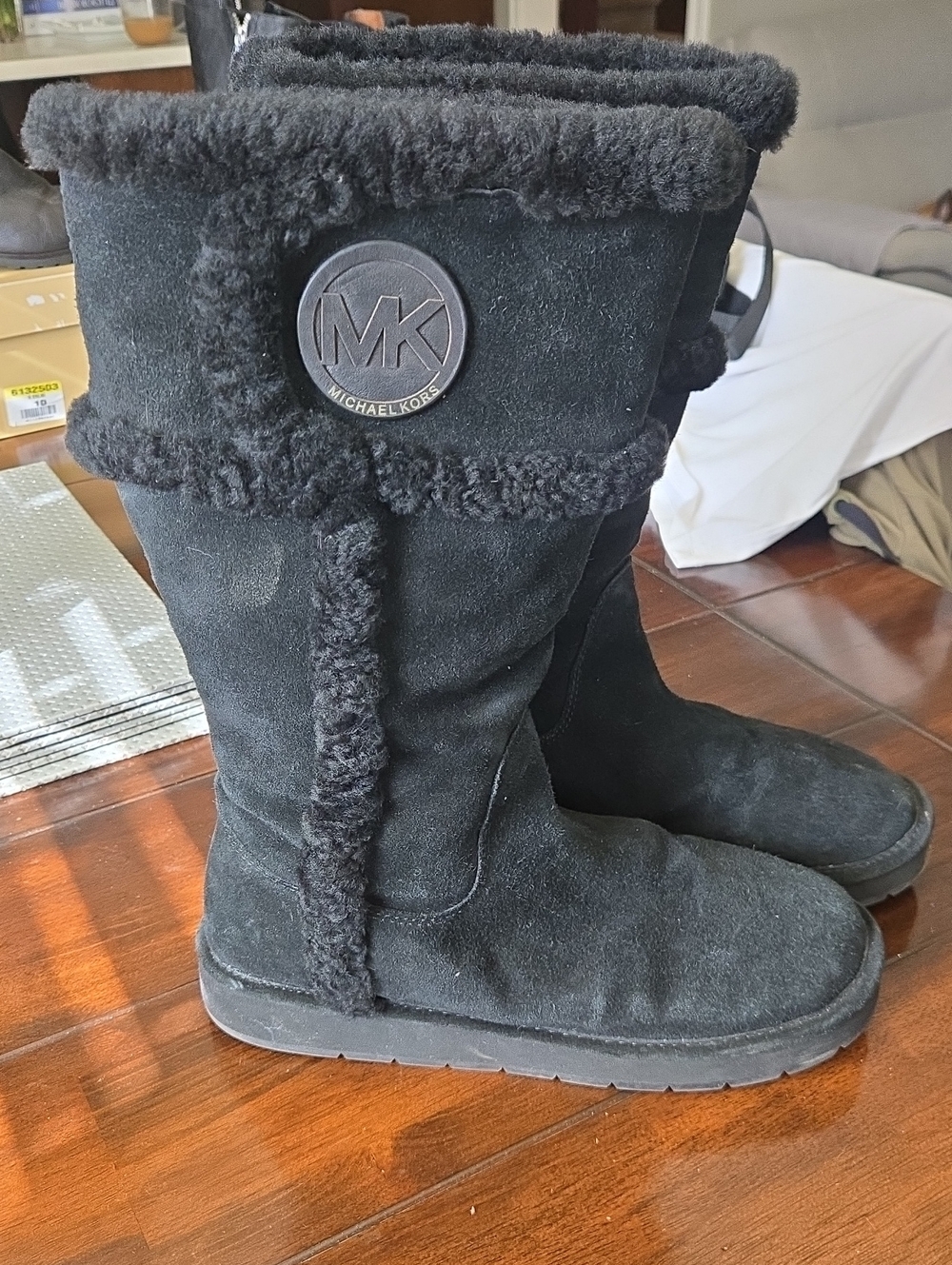 Michael Kors Black Suede / Sheep Fur Tall Suede Boots Sz 10M Womans. Like NEW!